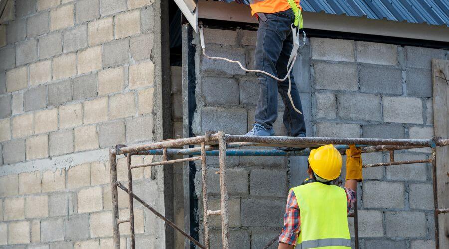 Expert Emergency Roof Repairs services in Marquette, NE